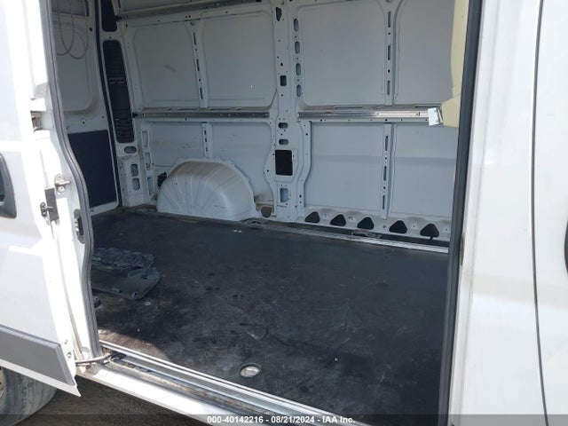 3C6TRVBG1JE143243 RAM Promaster 1500 High Roof 136 Wb