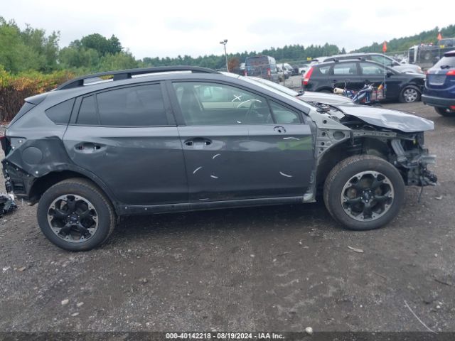 JF2GTAEC4M8675132 Subaru Crosstrek Premium