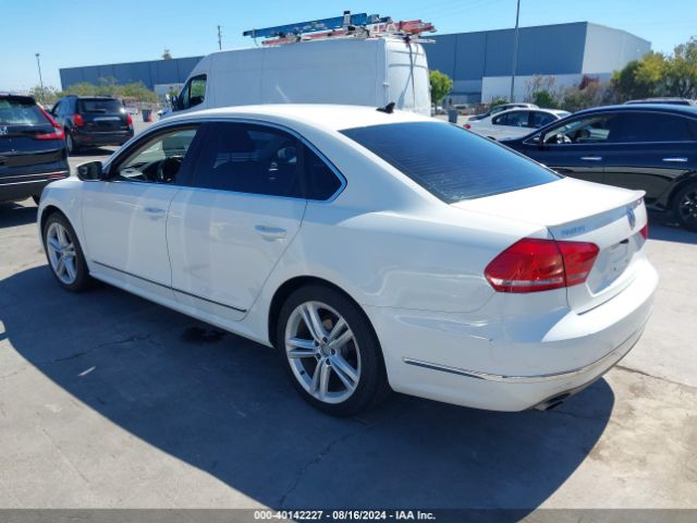 1VWCT7A37EC095651 Volkswagen Passat 1.8t Sel Premium