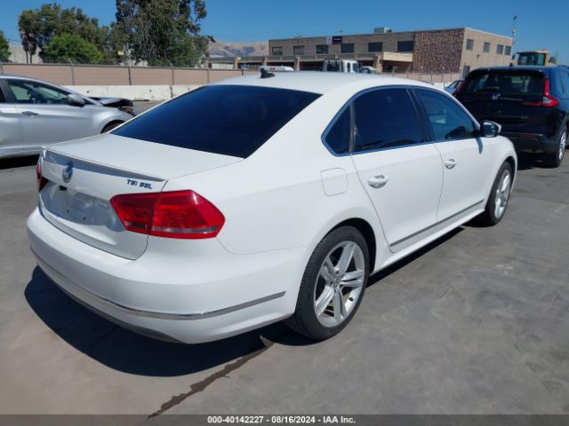 1VWCT7A37EC095651 Volkswagen Passat 1.8t Sel Premium