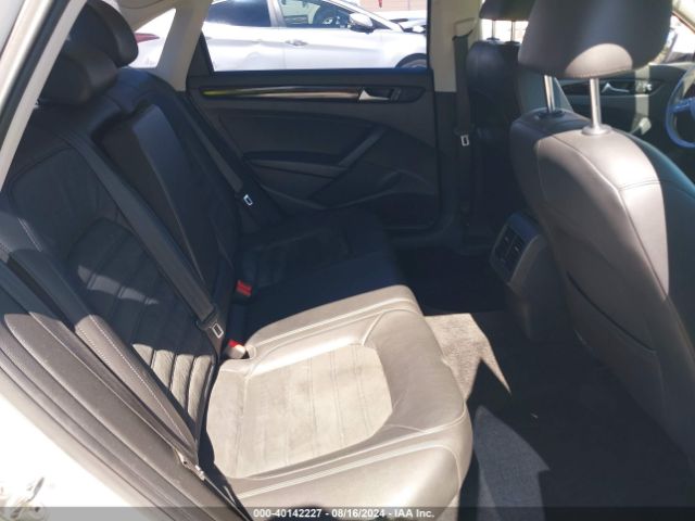 1VWCT7A37EC095651 Volkswagen Passat 1.8t Sel Premium