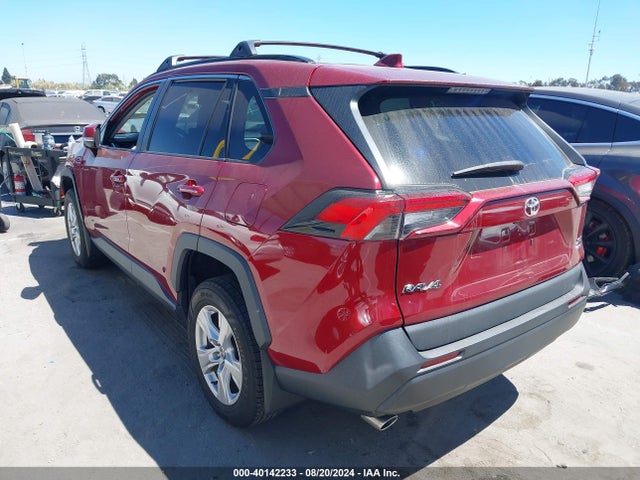 Toyota Rav4 Xle 2021 2T3P1RFV4MW191717 Image 3