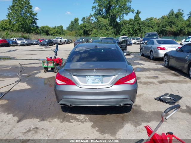 WDDSJ4GB3KN737483 Mercedes-Benz CLA 250 4MATIC