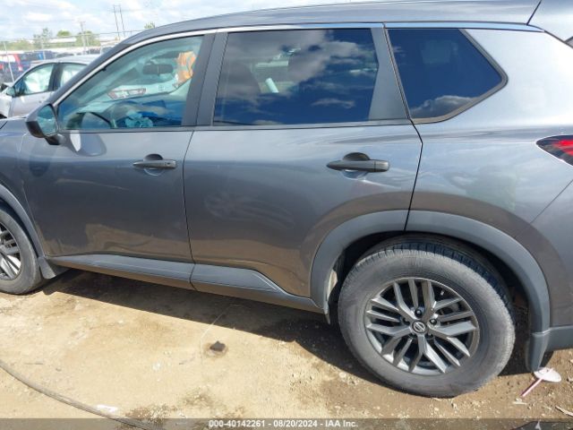 5N1AT3AA7MC754369 Nissan Rogue S Fwd