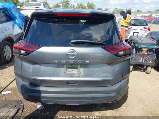 5N1AT3AA7MC754369 Nissan Rogue S Fwd