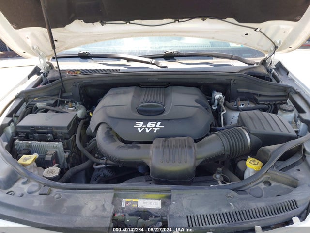 1C4RJFCG2EC122669 Jeep Grand Cherokee Overland