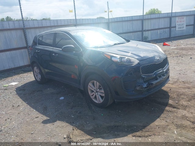 2017 KNDPM3AC8H7041881 main image