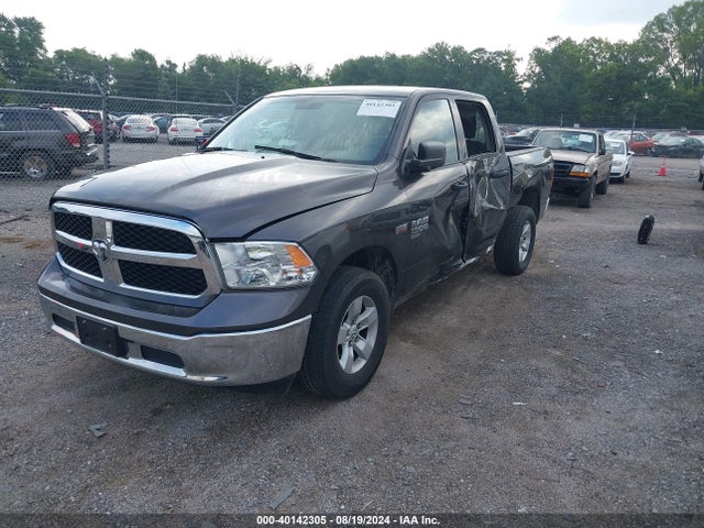3C6RR7KT4LG131291 RAM 1500 Classic Tradesman  4x4 5'7 Box
