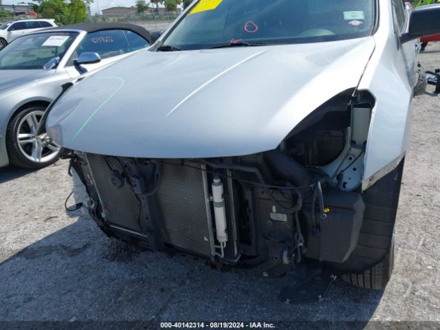 JN8AS5MT8FW651693 Nissan Rogue Select S