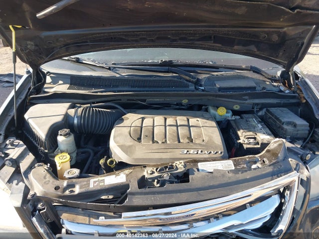 2C4RC1BG3ER293002 Chrysler Town & Country Touring