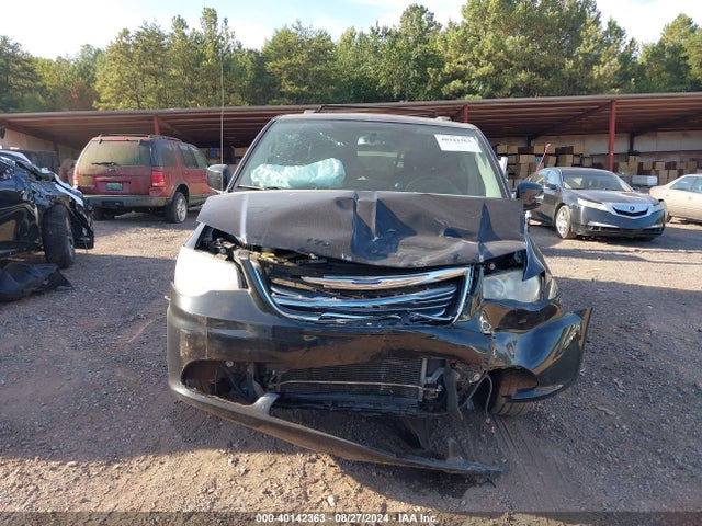 2C4RC1BG3ER293002 Chrysler Town & Country Touring