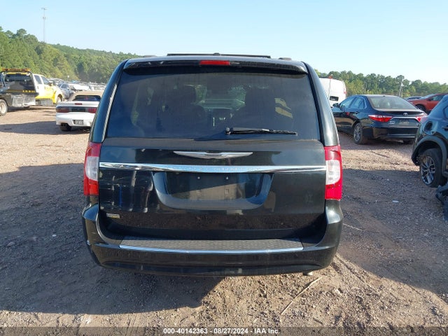 2C4RC1BG3ER293002 Chrysler Town & Country Touring
