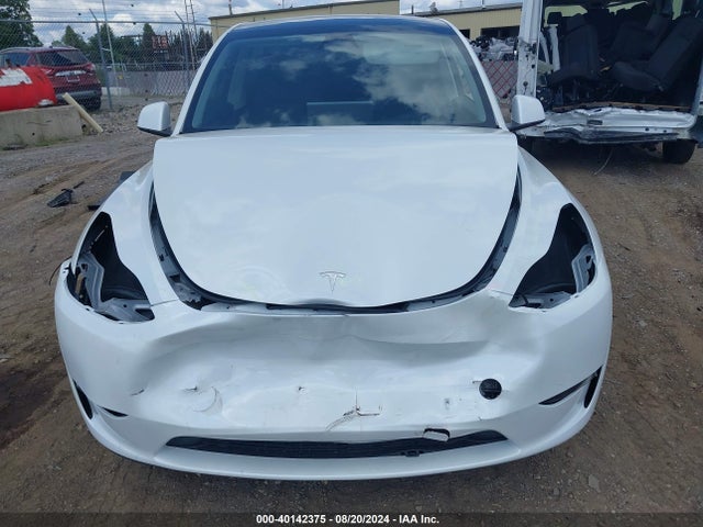 2024 TESLA MODEL Y 7SAYGDED7RF030082 Photo 5