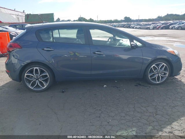 KIA FORTE SX 2016 KNAFZ5A33G5636928 Image 13