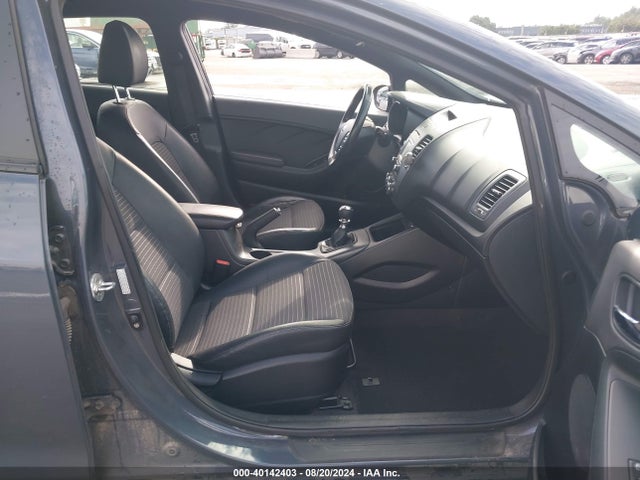 KIA FORTE SX 2016 KNAFZ5A33G5636928 Image 5