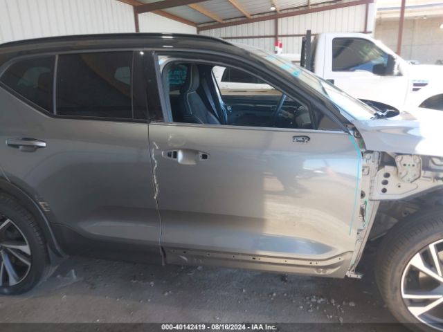 YV4AC2HM5K2148972 Volvo Xc40 T4 R-design