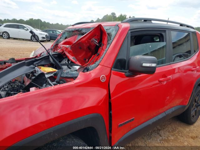 ZACCJBCB9JPH45554 Jeep Renegade Trailhawk 4x4