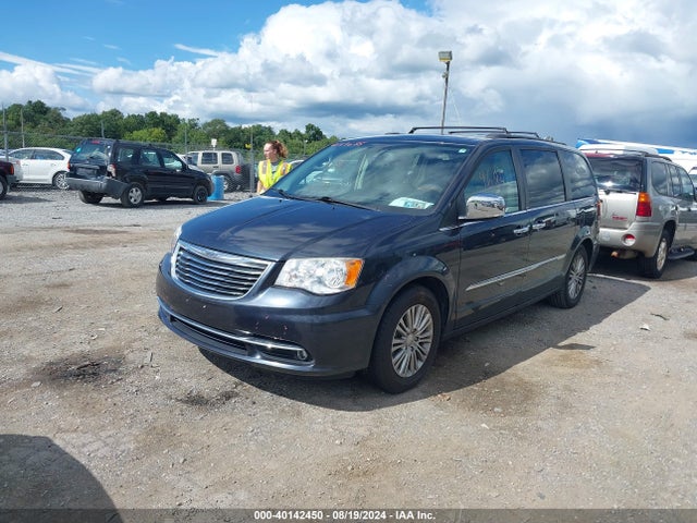 2C4RC1CG9ER139392 Chrysler Town & Country Touring-l