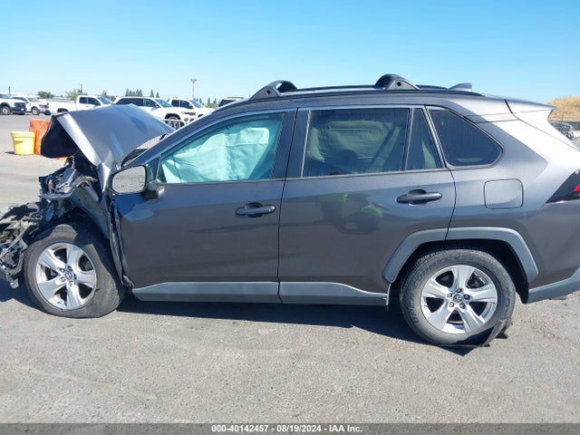 Toyota Rav4 Xle 2019 2T3W1RFVXKW023721 Image 13