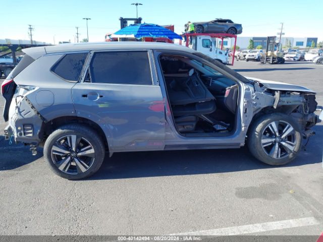 5N1AT3CB7MC808744 Nissan Rogue Sl Intelligent Awd