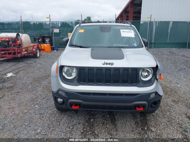 ZACNJBC17KPK00239 Jeep Renegade Trailhawk 4x4