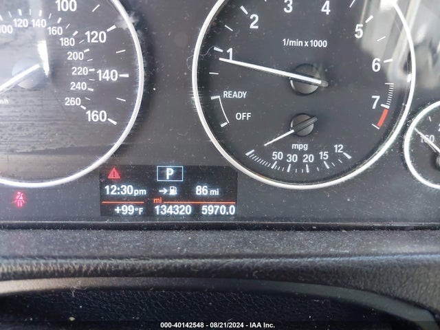 WBA8E1G51GNU11378 BMW 320i