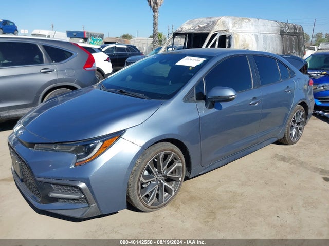 Toyota COROLLA SE 2020 5YFS4RCE6LP055894 Image 2