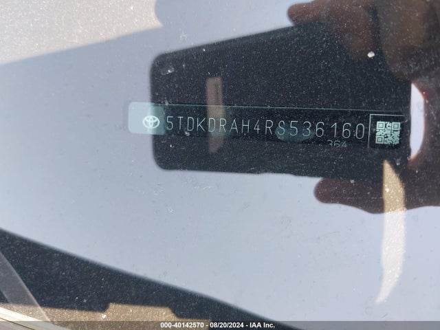Toyota Highlander Xle 2024 5TDKDRAH4RS536160 Image 9