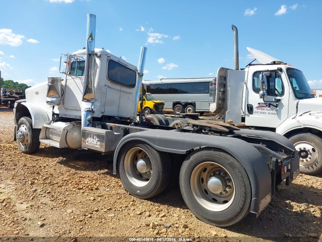 1999 Peterbilt 378 მანქანა იყიდება აუქციონზე, vin: 1XPFDB9X3XD476447, აუქციონის ნომერი: 40142615