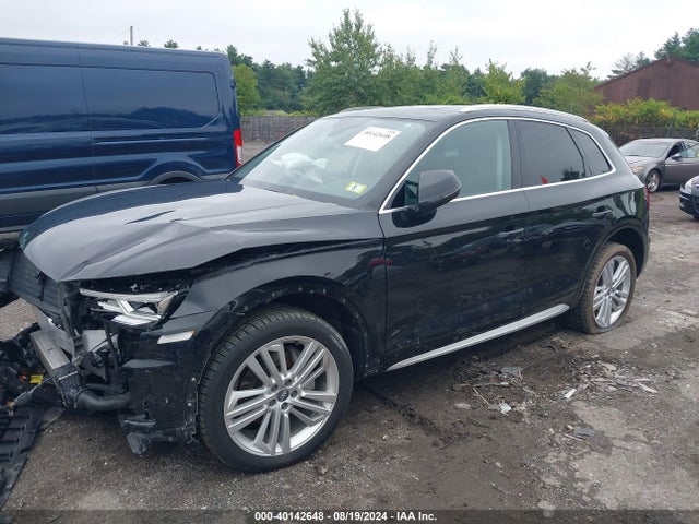WA1BNAFY9J2226910 Audi Q5 2.0t Premium/2.0t Tech Premium