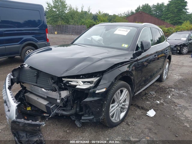 WA1BNAFY9J2226910 Audi Q5 2.0t Premium/2.0t Tech Premium