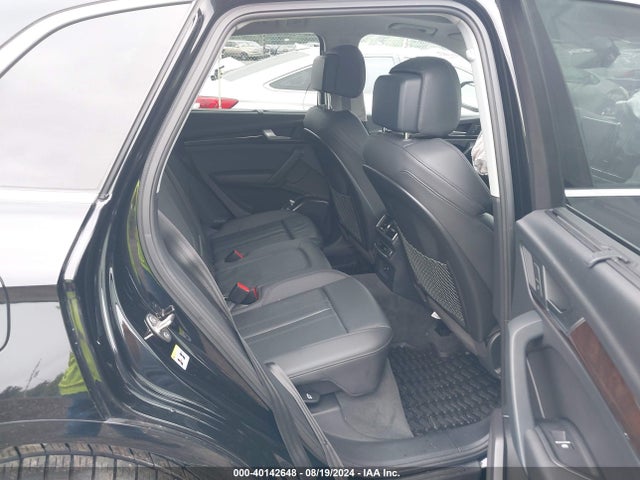 WA1BNAFY9J2226910 Audi Q5 2.0t Premium/2.0t Tech Premium