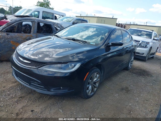 1C3CCCBG6FN609626 Chrysler 200 S