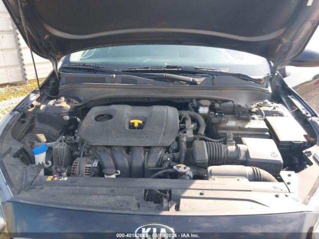 3KPF24AD1ME341918 KIA Forte Lxs
