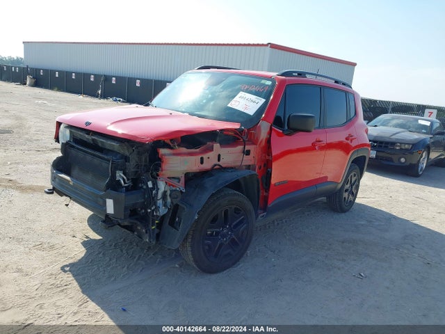Jeep Renegade Upland Edition 4x4 2018 ZACCJBAB2JPH59055 Image 2