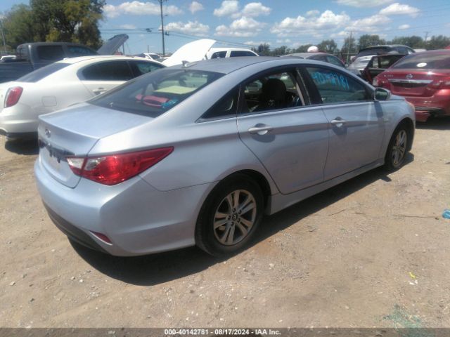 5NPEB4AC6EH933086 Hyundai SONATA GLS