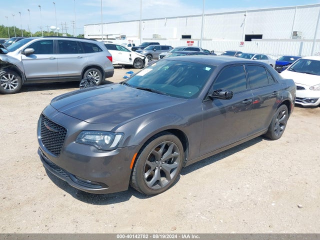 2C3CCABG3MH545765 Chrysler 300 300s