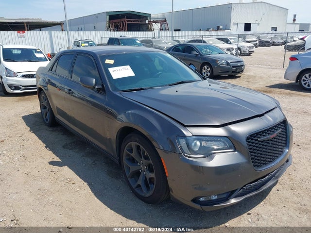 2C3CCABG3MH545765 Chrysler 300 300s