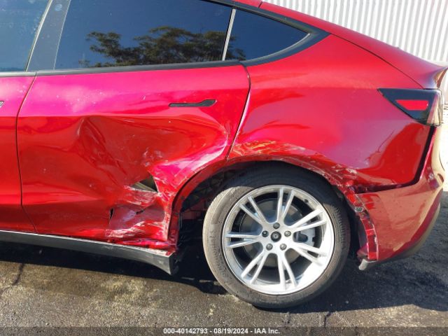 7SAYGDEE8RF090574 Tesla Model Y Long Range Dual Motor All-wheel Drive