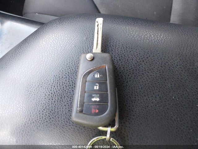Toyota CAMRY LE 2019 4T1B11HK6KU246141 Image 11