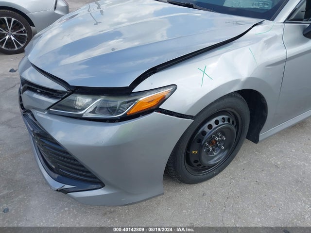 Toyota CAMRY LE 2019 4T1B11HK6KU246141 Image 19