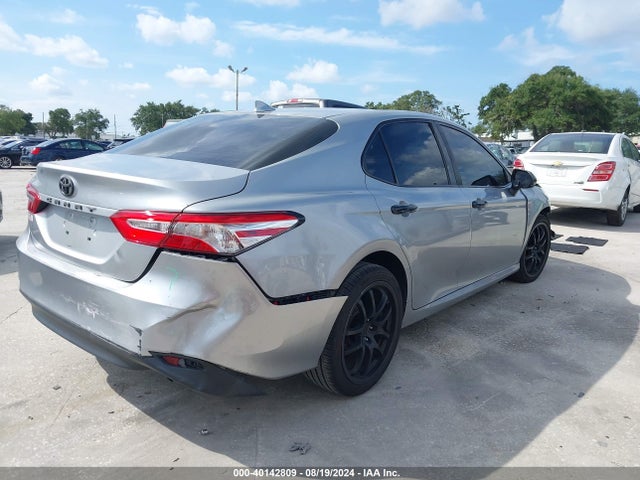 Toyota CAMRY LE 2019 4T1B11HK6KU246141 Image 4