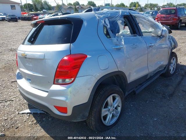 Chevrolet Trax Lt 2019 KL7CJPSB1KB909404 Image 4