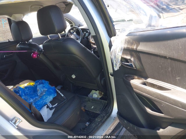 Chevrolet Trax Lt 2019 KL7CJPSB1KB909404 Image 8