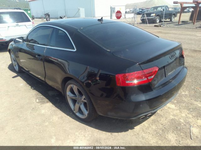 2011 AUDI A5 WAULFAFR4BA028465 Photo 2