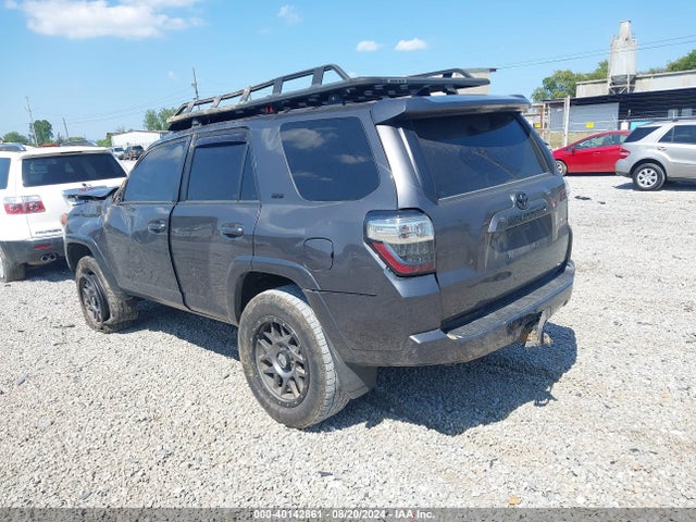 Toyota 4runner Sr5 Premium 2018 JTEBU5JR0J5563296 Image 3