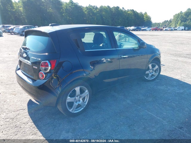 Chevrolet Sonic Ltz Auto 2015 1G1JE6SB9F4132241 Image 4
