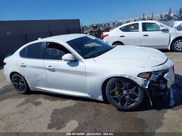 Alfa Romeo giulia (952) 2018 ZARFAECN0J7595927 Image 12