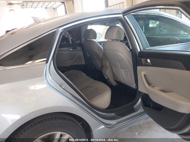 Hyundai SONATA SE 2015 5NPE24AF5FH169291 Image 8
