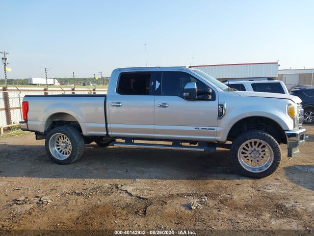 Ford F-250 Lariat 2017 1FT7W2BT4HEB76211 Image 13